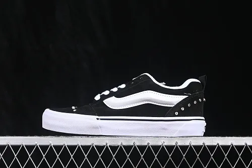 All categories Vans Vans series Vans Low Vans Knu Skool Vans low-top casual skateboard shoes VN0009QC65BT1
